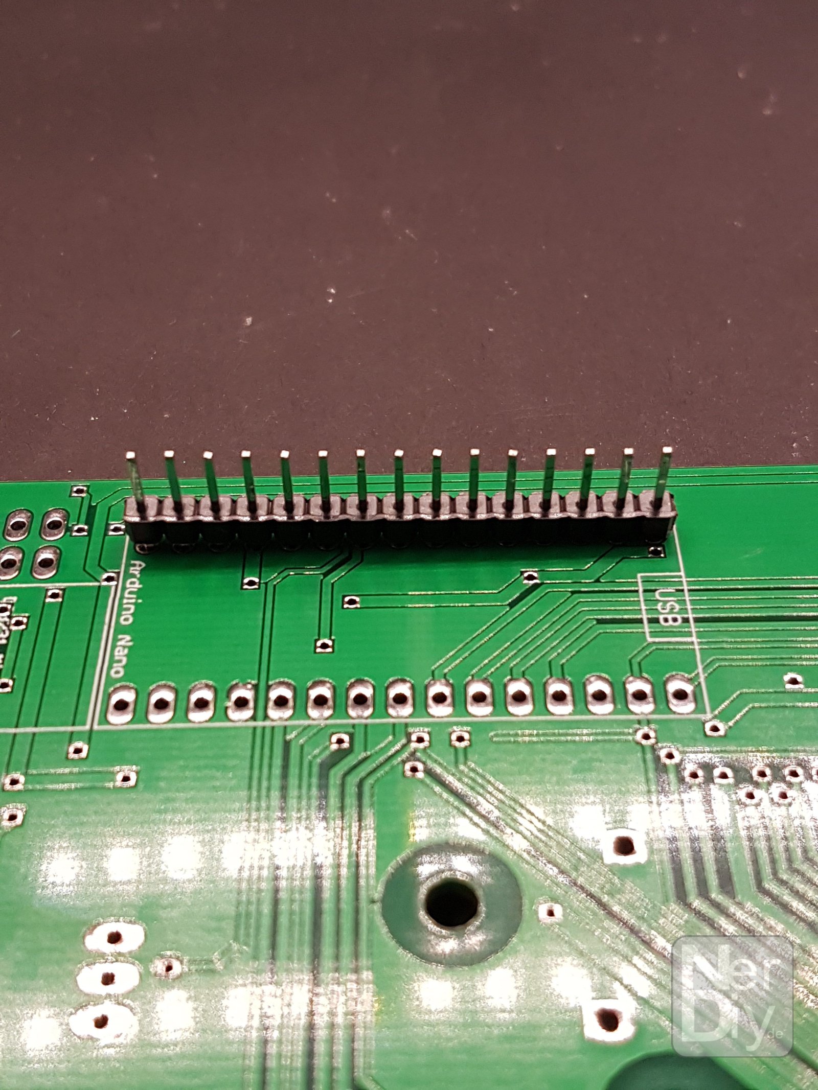 HowTo: Electronics - Solder THT Components By Hand - Nerdiy.de - DIY ...